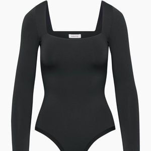 Aritzia Babaton Contour Women's Squareneck Bodysuit in Black (Size S)